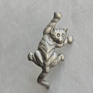 JJ Jonette Jewelry Pewter Cat Lapel Pin Cat Lady Jewelry Pinback Costume Fashion